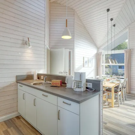 Pet Friendly Home In Krems Iiwarderbrueck * Gols